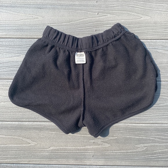 VS PINK 2.5” Curved Hem Sweat Varsity Shorts Black Embroidered Script Logo XS - Picture 9 of 11